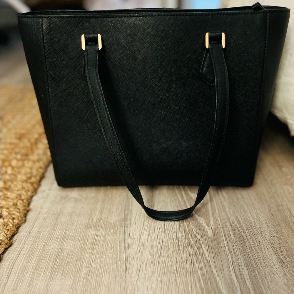 Tory Burch Robinson Leather Tote - Picture 2 of 12